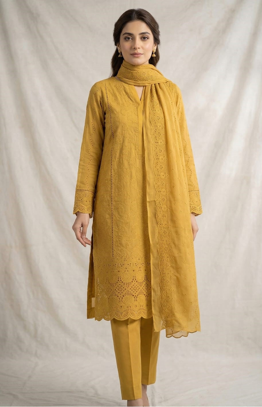 Chiken Kaari Front Bambar dupatta Lawn 3PC